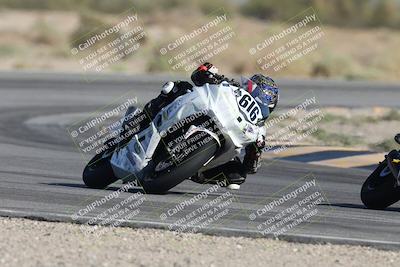 media/Oct-04-2025-CVMA (Sat) [[408bcdd6e4]]/Race 14-500-400-350 Supersport/